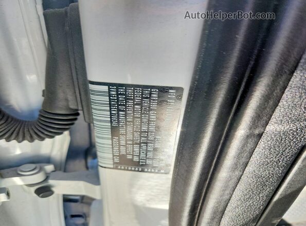 3VWFD7AT5KM706345 2019 VOLKSWAGEN BEETLE White 