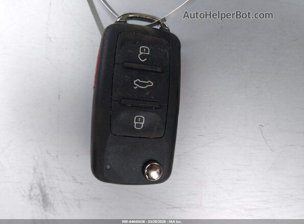 3VWJD7AT3KM707651 2019 VOLKSWAGEN BEETLE Orange 