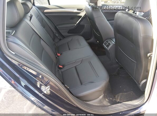 3VWM17AU8JM766546 2018 VOLKSWAGEN GOLF Черный Вид наклейки с VIN-кодом