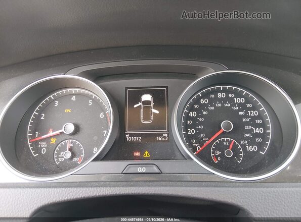 3VWM17AU8JM766546 2018 VOLKSWAGEN GOLF Черный Вид задних сидений