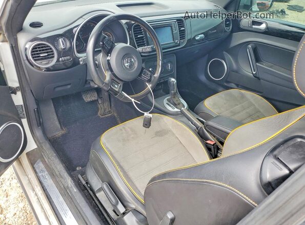 3VWS07AT3GM622090 2016 VOLKSWAGEN BEETLE White 