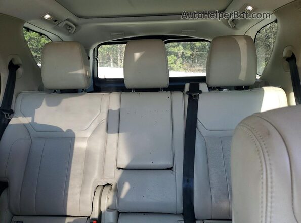 SALRR2RV9JA061343 2018 LAND ROVER DISCOVERY Blue Widok wnętrza z tyłu