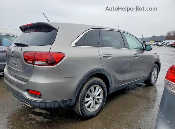 5XYPGDA51KG521656 2019 KIA SORENTO Silver 