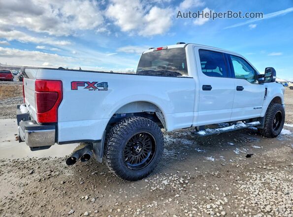 1FT8W3BT4NEF16687 2022 FORD F350 White 