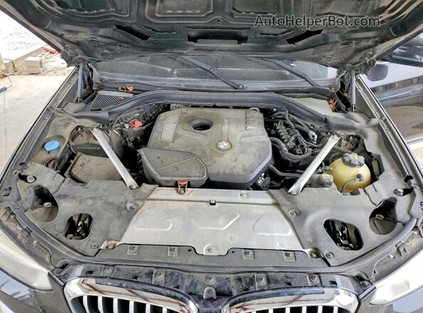 5UXTR9C5XJLC68831 2018 BMW X3 Black Widok komory silnika