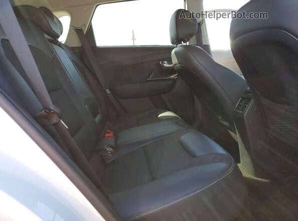 KNDCD3LD5L5433225 2020 KIA NIRO White Widok komory silnika
