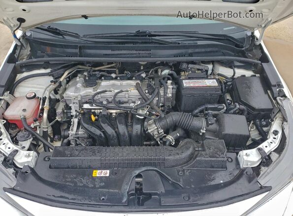 5YFEPMAE2MP225003 2021 TOYOTA LL White Widok wnętrza z tyłu