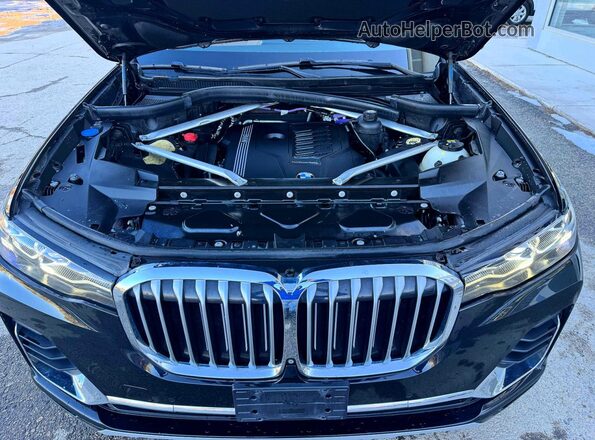 5UXCW2C06M9E81989 2021 BMW X7 Black 