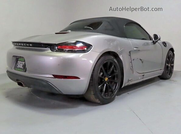 WP0CA2A89HS221493 2017 PORSCHE BOXSTER Silver 