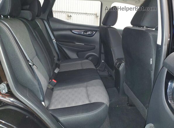 JN1BJ1CR9HW126715 2017 NISSAN QASHQAI Черный Вид задней части салона