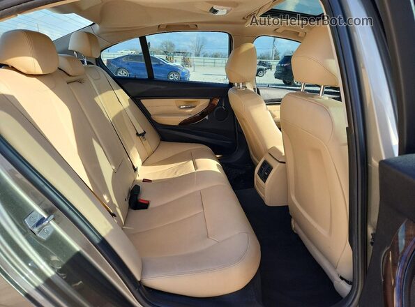 WBA8E1G57HNU14917 2017 BMW 7 SERIES Silver 