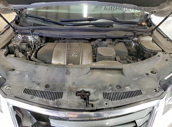 JTJDZKCA9J2004834 2018 LEXUS RX White 