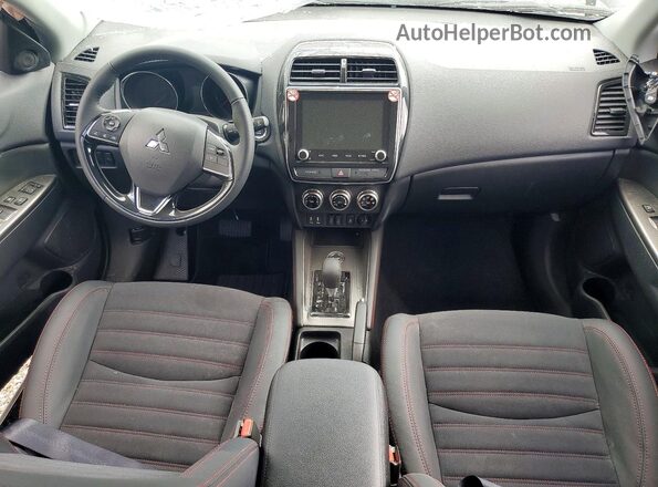 JA4ARUAU4TU000853 2026 MITSUBISHI OUTLANDER Black Սարքավորումների վահանակի տեսք