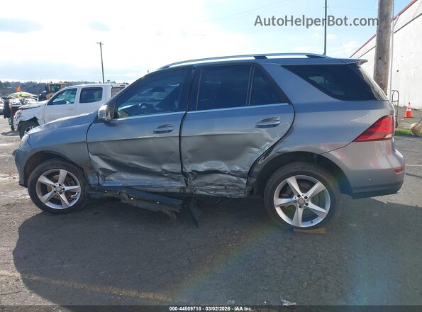 4JGDA0EB5GA677036 2016 MERCEDES-BENZ GLE 300D Gray Вид задньої частини салону