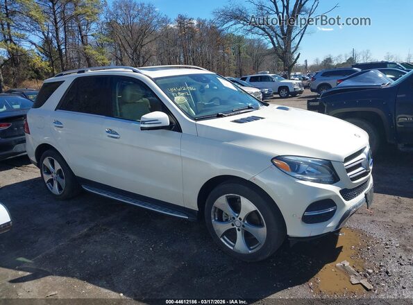 4JGDA5HB1HA852330 2017 MERCEDES-BENZ GLE 350 White Вид задньої частини салону