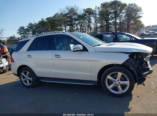 4JGDA5HBXHA879459 2017 MERCEDES-BENZ GLE 350 White Widok wnętrza 360 stopni