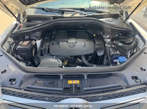 4JGDA5HBXJB087148 2018 MERCEDES-BENZ GLE 350 White Vista del compartimento del motor