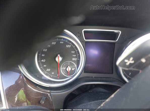 4JGDF6EE1KB231337 2019 MERCEDES-BENZ GLS 450 Silver Widok tylnych siedzeń