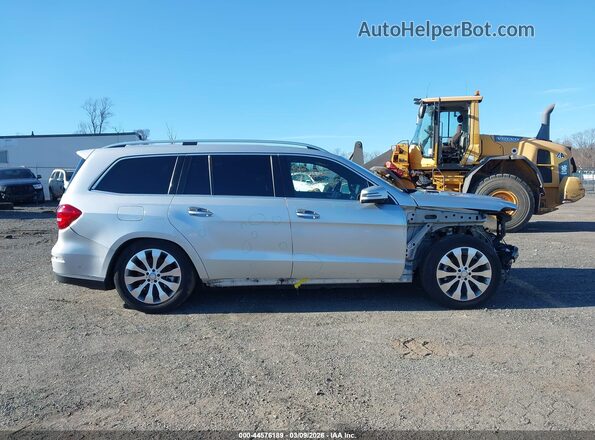 4JGDF6EE4HA889586 2017 MERCEDES-BENZ GLS 450 Silver უკანა სალონის ხედი
