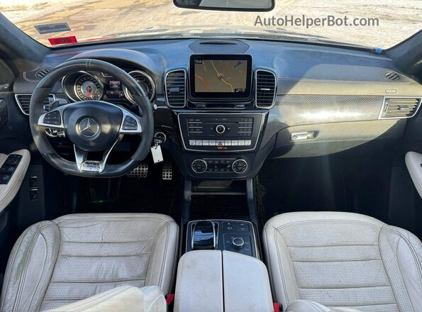 4JGDF7FE7HA897346 2017 MERCEDES-BENZ GLS Black Vista del cuadro de instrumentos