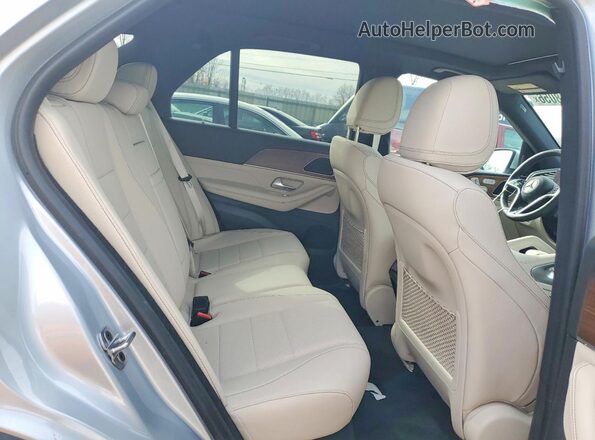 4JGFB4FB5RB229582 2024 MERCEDES-BENZ GLE Silver უკანა სალონის ხედი