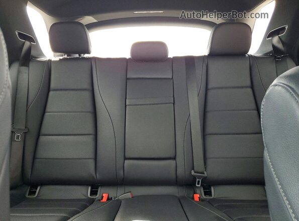 4JGFB4JB5NA606824 2022 MERCEDES-BENZ GLE Silver Vista de los asientos traseros