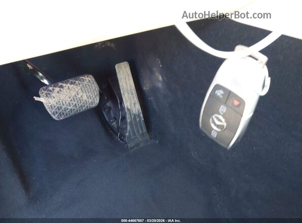 4JGFB4JB7NA579707 2022 MERCEDES-BENZ GLE 350 White Առջևի վահանակի տեսք