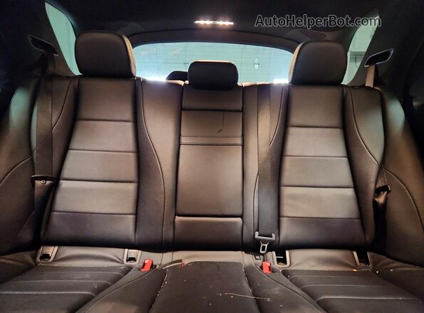 4JGFB4KB1NA660541 2022 MERCEDES-BENZ GLE Black Vista de los asientos traseros