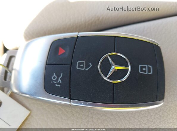 4JGFB4KB1PA903445 2023 MERCEDES-BENZ GLE 350 White Vista del salpicadero