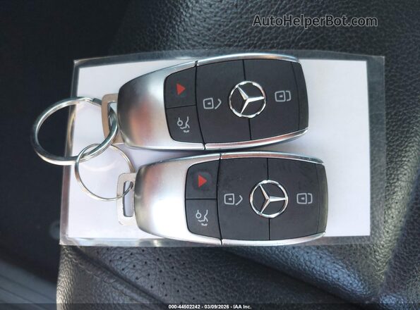 4JGFB4KB4NA626254 2022 MERCEDES-BENZ GLE 350 Белый Вид панели приборов