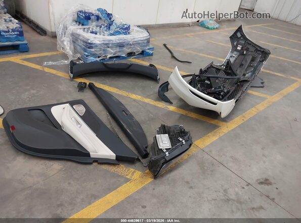 4JGFB4KB8MA515740 2021 MERCEDES-BENZ GLE 350 White ხელსაწყოთა პანელის ხედი