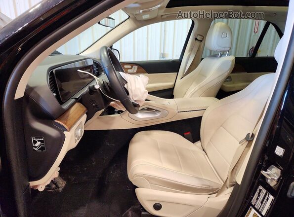 4JGFB4KE5MA326523 2021 MERCEDES-BENZ GLE Black Front interior view