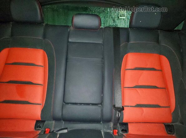 4JGFD8KBXPA898425 2023 MERCEDES-BENZ GLE White Vista de los asientos traseros