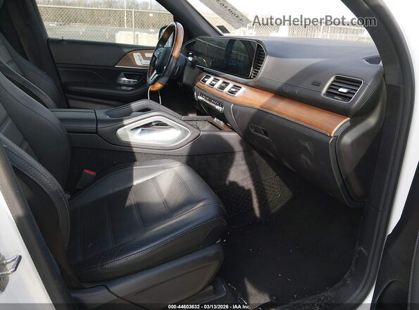 4JGFF8GEXLA164777 2020 MERCEDES-BENZ GLS 580 White Вид салону спереду