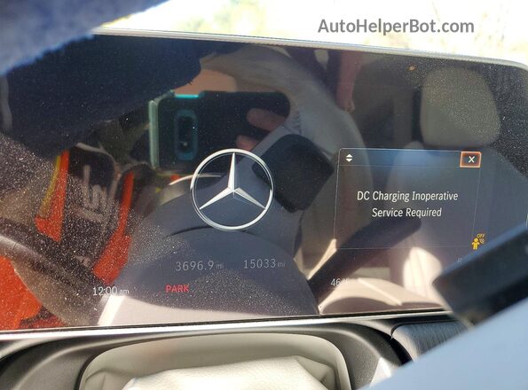 4JGGM1CB8PA039652 2023 MERCEDES-BENZ EQE Gray ხელსაწყოთა პანელის ხედი