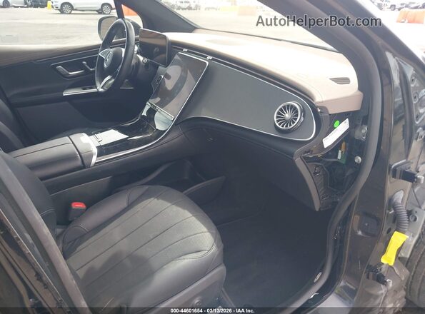 4JGGM2BB8PA019702 2023 MERCEDES-BENZ EQE 350+ SUV Black Front interior view