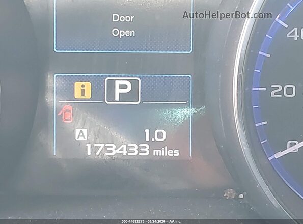 4S3BNAC65H3063170 2017 SUBARU LEGACY Silver 