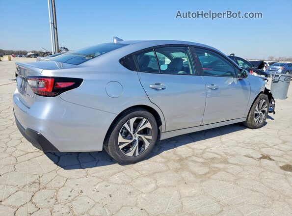 4S3BWAC60S3005195 2025 SUBARU LEGACY Silver Задня права чверть
