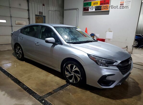 4S3BWAC66P3012479 2023 SUBARU LEGACY Silver Przód prawy