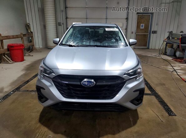 4S3BWAC66P3012479 2023 SUBARU LEGACY Silver Widok z przodu