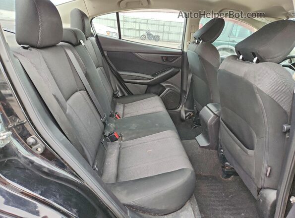 4S3GKAA66J3601723 2018 SUBARU IMPREZA Black Հետևի նստատեղերի տեսք