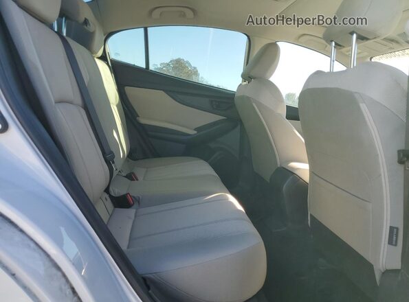 4S3GKAD69N3605315 2022 SUBARU IMPREZA White Vista de los asientos traseros