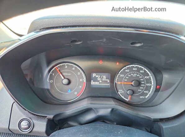 4S3GTAA64K3726041 2019 SUBARU IMPREZA White 