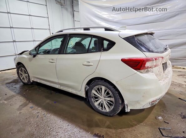 4S3GTAC67K3705746 2019 SUBARU IMPREZA White 