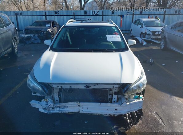 4S3GTAD62K3741472 2019 SUBARU IMPREZA White უკანა სალონის ხედი