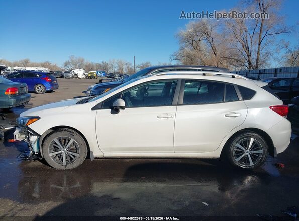 4S3GTAD62K3741472 2019 SUBARU IMPREZA White 