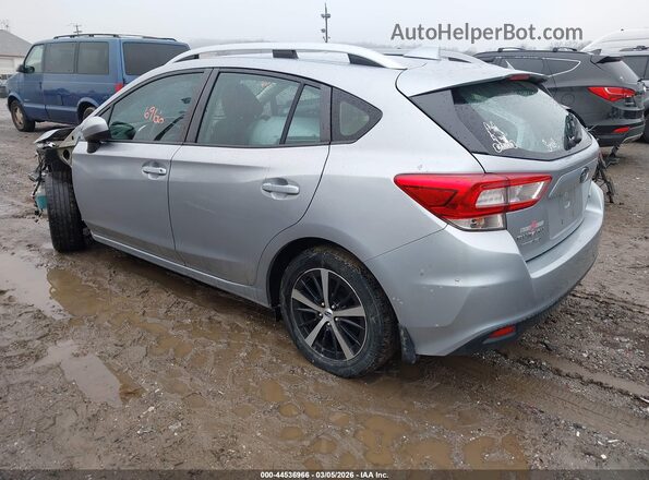 4S3GTAD62K3751533 2019 SUBARU IMPREZA Light Blue 