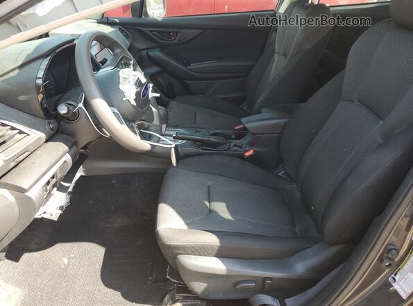 4S3GTAD62N3729228 2022 SUBARU IMPREZA Gray Widok wnętrza z przodu