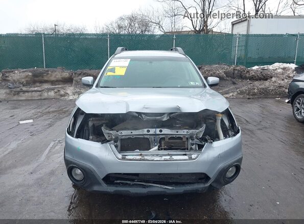 4S4BSADC3H3248729 2017 SUBARU OUTBACK Silver Vista interior trasera