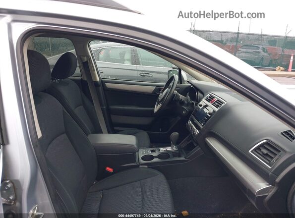 4S4BSADC3H3248729 2017 SUBARU OUTBACK Silver Vista interior delantera